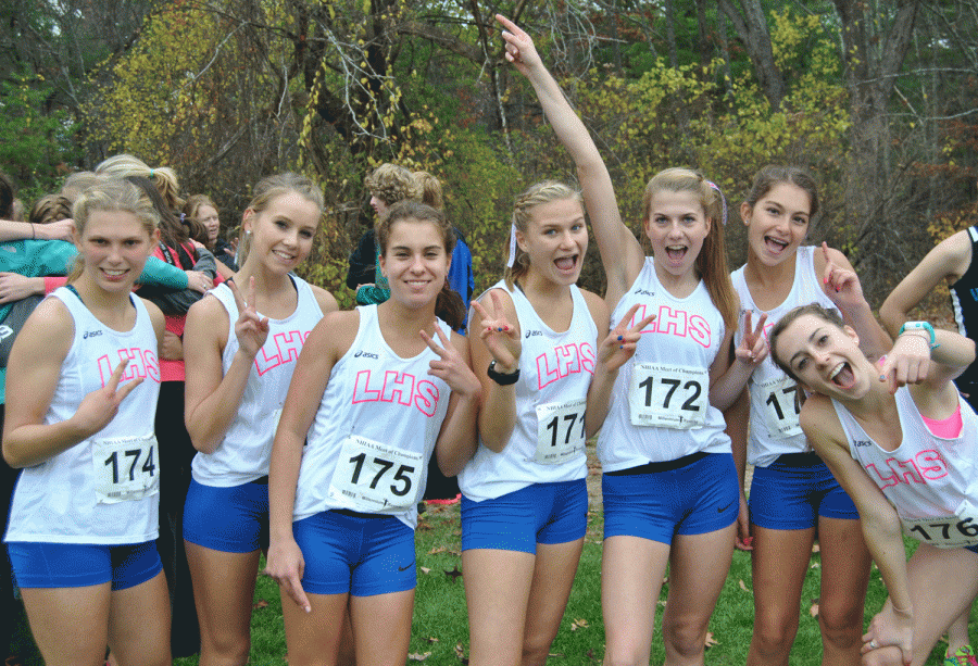 Senior Maddy McKivergan, freshman Kaelyn Rourke, sophomores Alex Seeley and Kalin Gregoire, senior Courtney Guay, sophomore Jill Doris and junior Bella Ziolek were the seven runners who qualified to run at the Meet of Champions this past Saturday. 