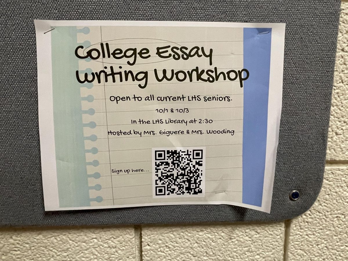 College essay writing workshop takes place to support all current students