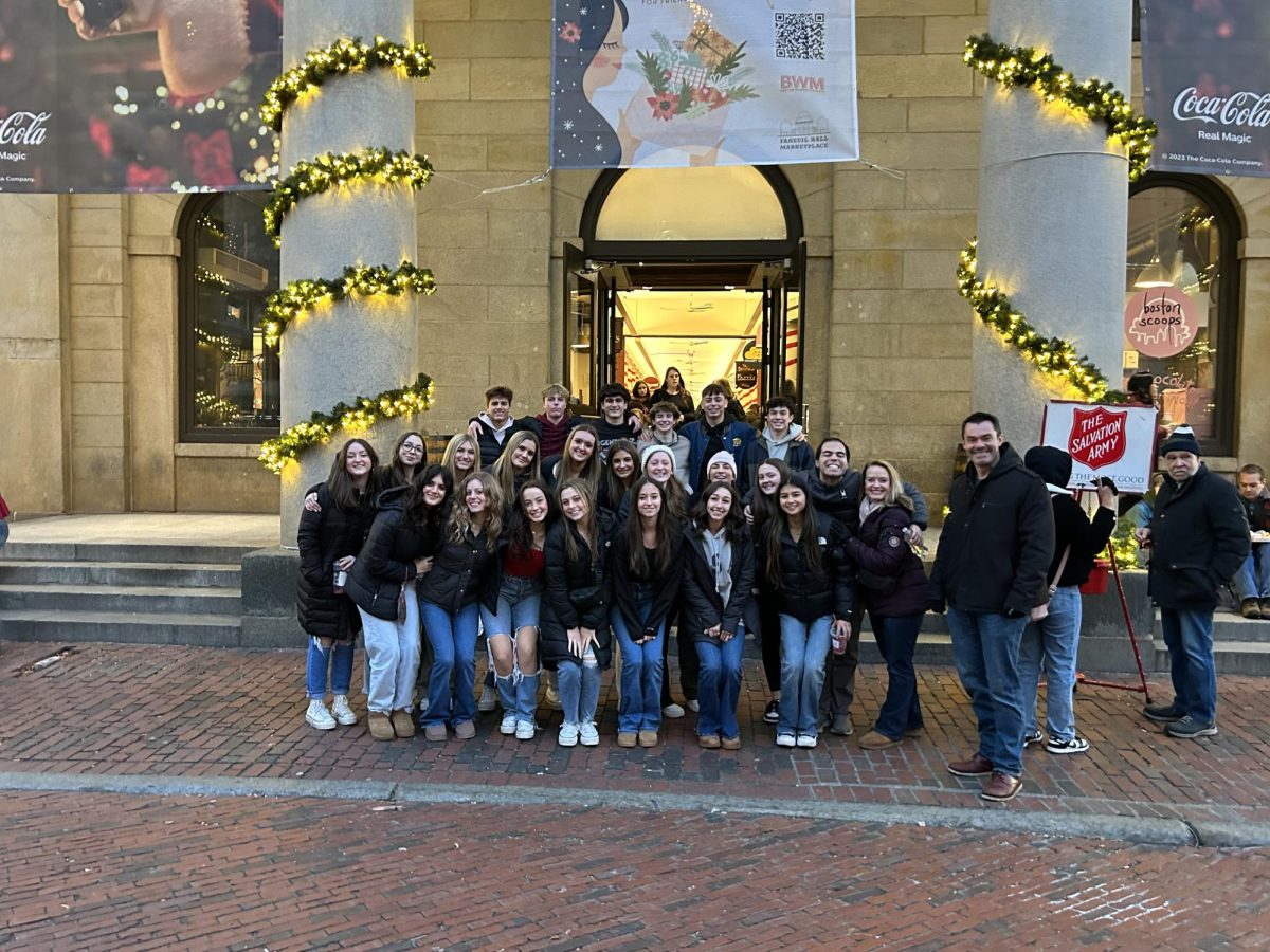 Student Activities Club celebrates the holiday season in Boston. Students get to walk around going to different shops and experience all the things Faneuil Hall has to offer.

Photo used with permission by Peter Willis.
